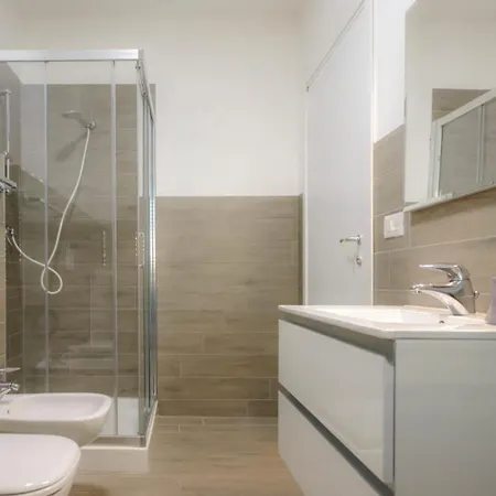 Airport Palese Luxury 2 3* Bari