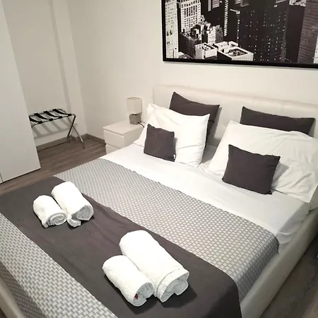 Airport Palese Luxury 2 Pensión 3*