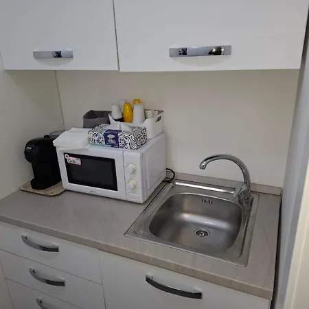 Airport Palese Luxury 2