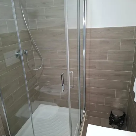 Pensión Airport Palese Luxury 2