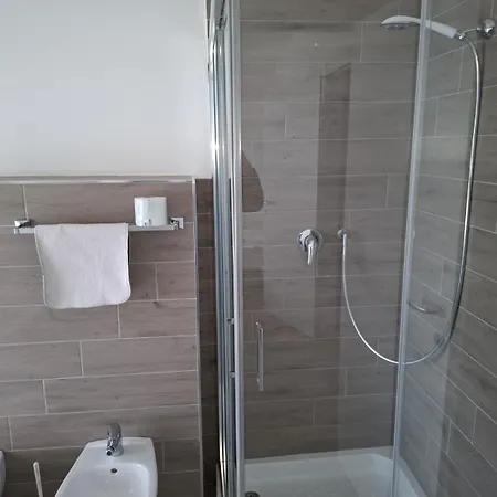 Airport Palese Luxury 2 Pensión 3*